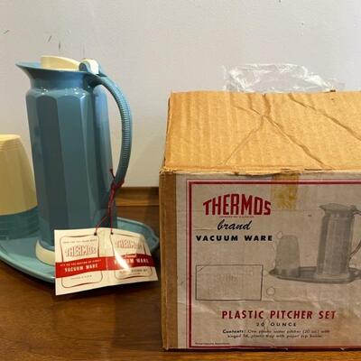 New Old Stock Vintage Thermos Plastic Pitcher Set With Original Box 
Lot #: 98