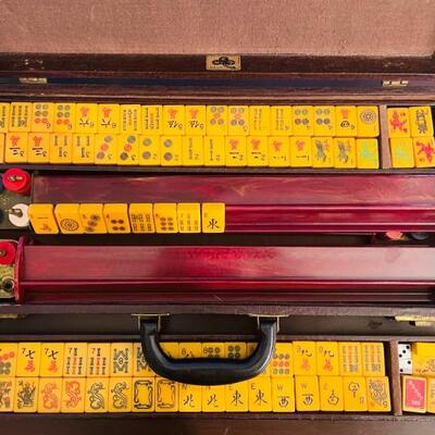 Vintage Bakelite Mahjong Set 
Lot #: 135
