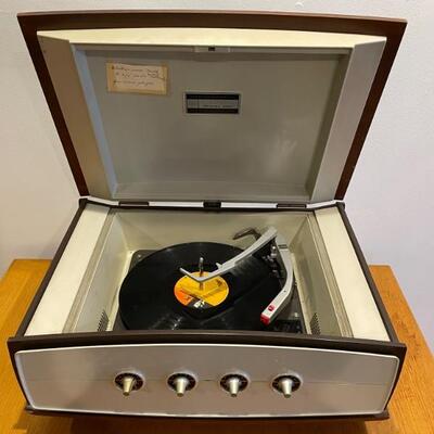Rare Vintage Record Player CBS Laboratories 1006 Columbia Stereo 360 By PYE Ltd 
Lot #: 28