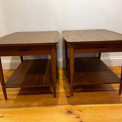 Pair Of Mid Century Lane Side Tables 
Lot #: 37