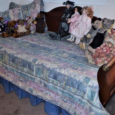 Scrolled Wood Day Bed