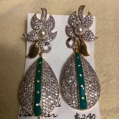 Fls152 Swarovski Crystal Earrings