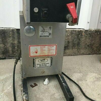 https://www.ebay.com/itm/125118375583	GM7003 Bloomfield Industrial Pourover Coffee Machine NOT TESTED LOCAL PICKUP		BIN	45.99
