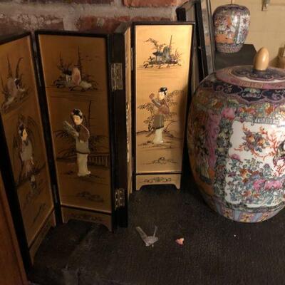 Small Gold Leaf Chinese Screen, 1/2 Chinese Porcelain Ginger Jars.