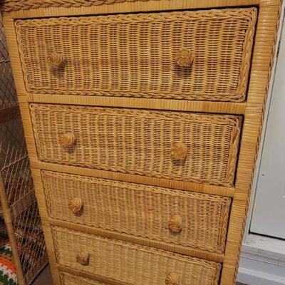 Wicker Full size bedroom set.  Bed, chest of drawers,  dresser , Mirror & nightstand. Asking $700.00 for the set. 