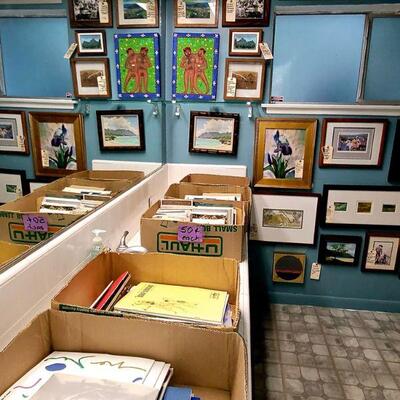 Estate sale photo