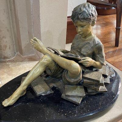 Angela Mia De La Vega - local renowned sculptor - bronze