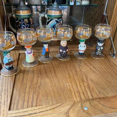 Vintage Set of 6 Wine Glasses Goebel Figurine Stems 