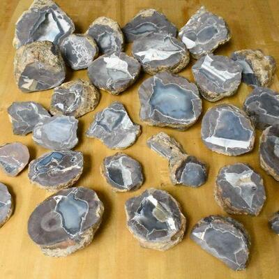 Various Rocks / Geodes - Cut and Ploished