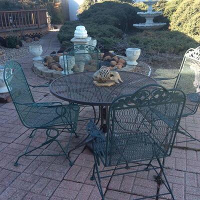 Metal Outdoor Furniture