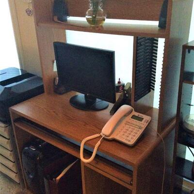 Small Computer Desk