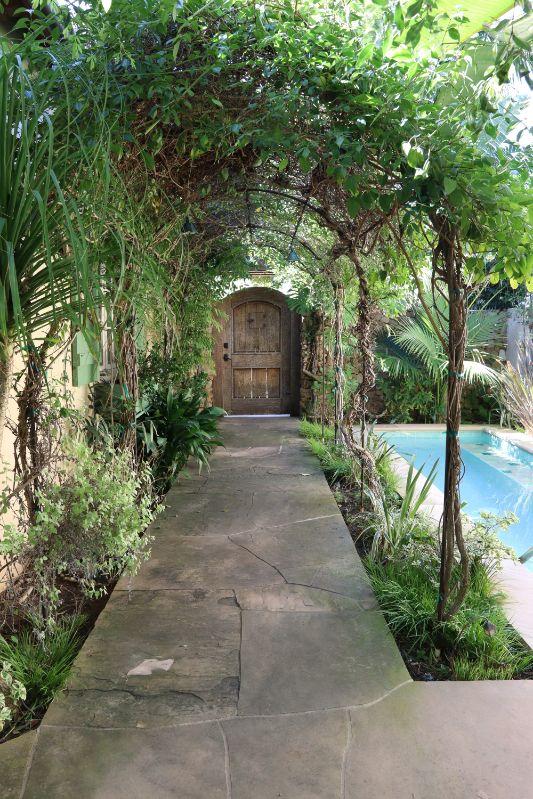 50 off Sunday!! Canyon Estate in The Pacific Pallisades