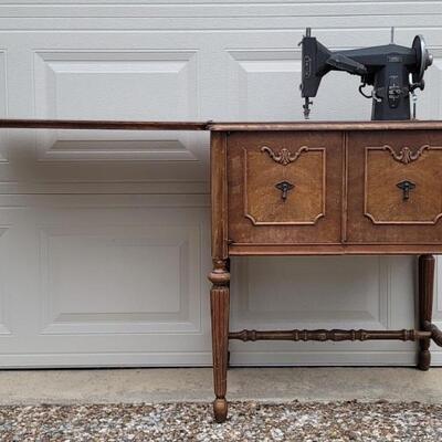 Vintage Kenmore De Lux Rotary Sewing Machine 
Comes in its Original Sewing Cabinet
Machine & Cabinet from Sears Roebuck & Co
Circa Late...