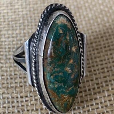 Sterling Silver Navajo Ring with Green Turquoise