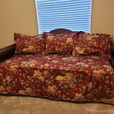 Wooden Day Bed w/ Trundle & Like New Mattresses Bedding & Valance included