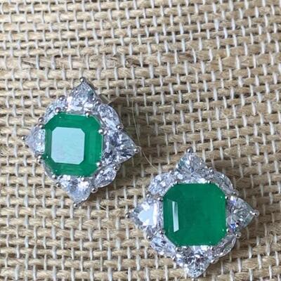 Sterling Silver Earrings with Emerald Gemstones
