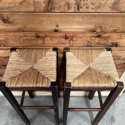 Rustic Wooden Bar Stools with Wicker Rush Seats
