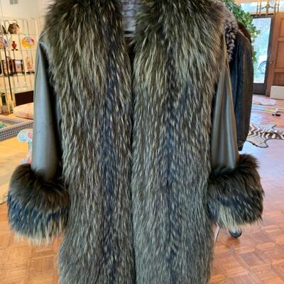 Very cool 1980s dark green leather coat with dyed fox collar and cuffs from Gerard Babin