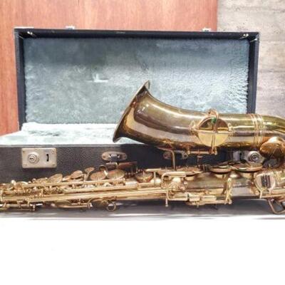 #1248 â€¢ Saxophone With Hard Case 