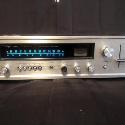 Realistic Model 31-2056 AM/FM Stereo Receiver