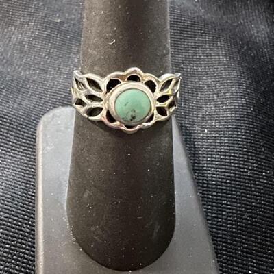 Sterling Ring w/ Turquoise Stone, Size 6.5