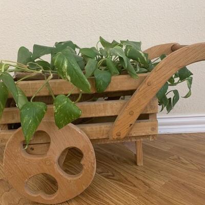 Wooden Country Hearts Plant Cart with Ivy