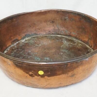LARGE ANTIQUE FRENCH COPPER BASIN