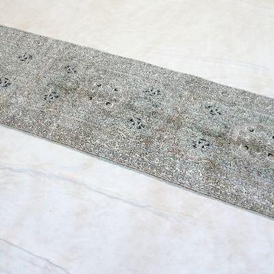 SILK & WOOL PERSIAN RUNNER 10ft