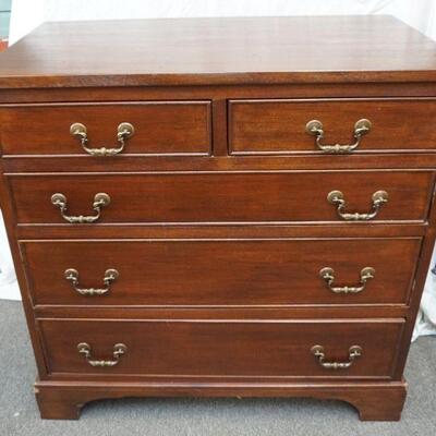 ANTIQUE 5 DRAWER MAHOGANY CHEST