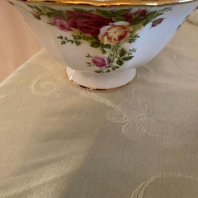 Royal Albert Old Country Roses Footed Bowl