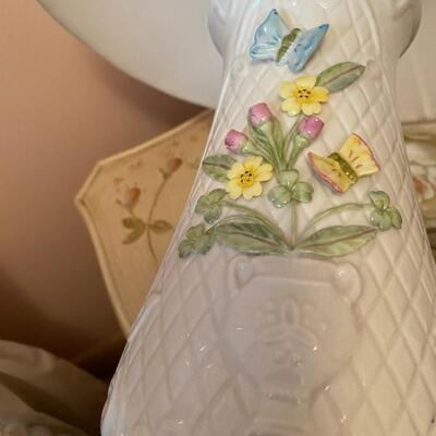 Belleek Woodland Bouquet Porcelain Lamp 