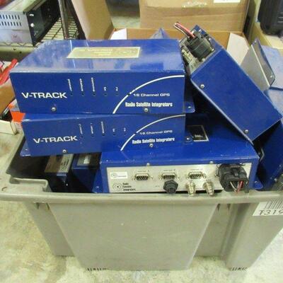RADIO SATELLITE INTERGRATORS V-TRACK 16 CHANNEL GPS GENEROUS QUANTITY