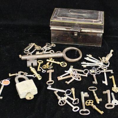 Antique Keys 