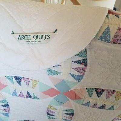 Handmade Quilts made in Hawthorn, NY