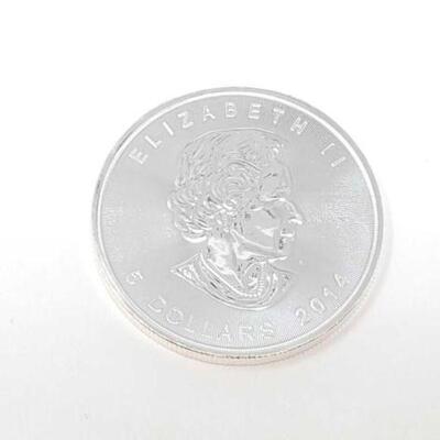 #802 • 1 oz 2014 Canadian Maple Leaf .9999 Pure Silver Coin