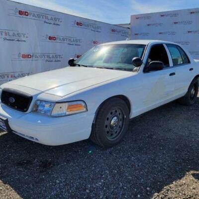 #140 â€¢ 2011 Ford Crown Victoria SEE VIDEO!!

Year: 2011
Make: Ford
Model: Crown Victoria
Vehicle Type: Passenger Car
Mileage: 118925...