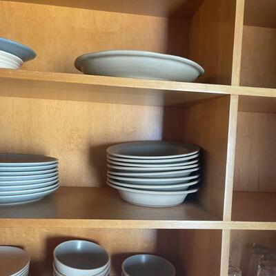 Plates and bowls