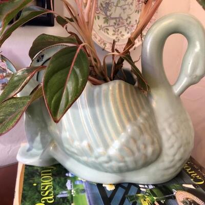 Mid Century Roseville Swan Planter