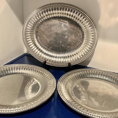 (3) Wilton Armetale Shiny Aluminum Serving Trays