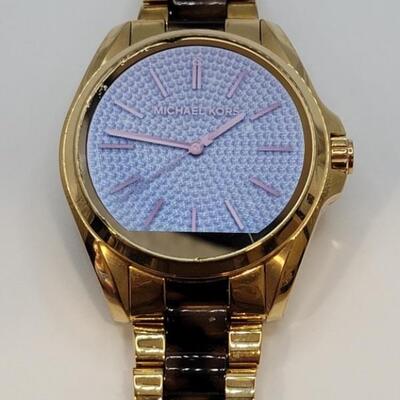 Michael Kors Digital Watch Model DW20 with
Charger