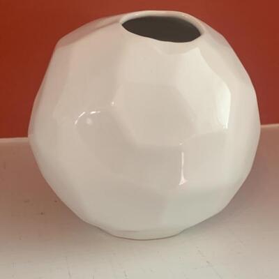 Global Views Glazed Ceramic Geometric White Vase