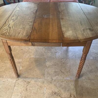 Oak Farmhouse Dining Table w/ 3 Leaves
