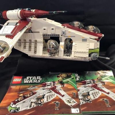 Lego Star Wars II #75021 Republic Gunship        Released 2013, Discontinued Status