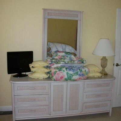 Wood and Wicker 9 Drawer Dresser with mirror ; 2nd Cut Crystal 3-way Table Lamp ; Coby TV