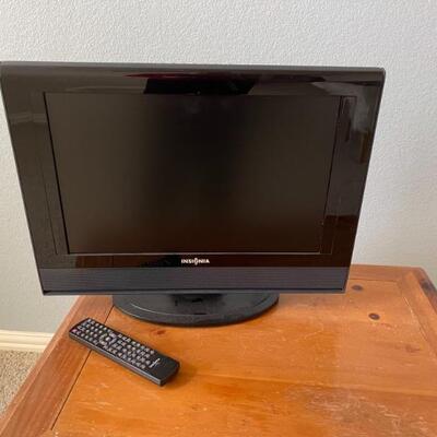 insignia tv with built in DVD 