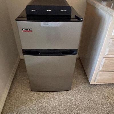 mini fridge