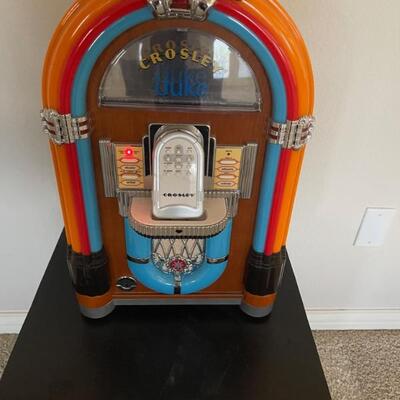 jukebox crosley bluetooth