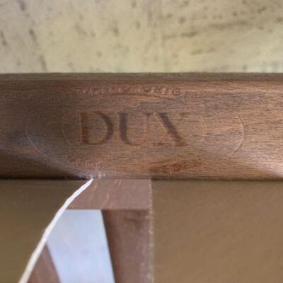 Dux Chair