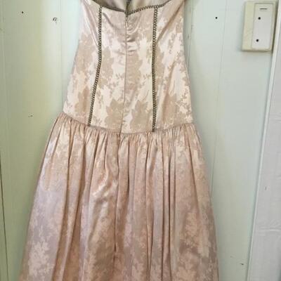 Designer gown created by Sondra Falk, XS SZ4