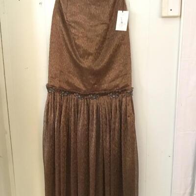 Designer gown created by Sondra Falk, XS SZ4